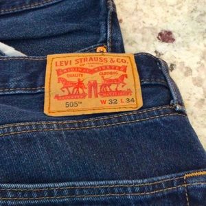 Levi’s 505 men’s jeans